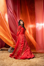 RAVENNA - Crimson Sovereign Luxury Maxi