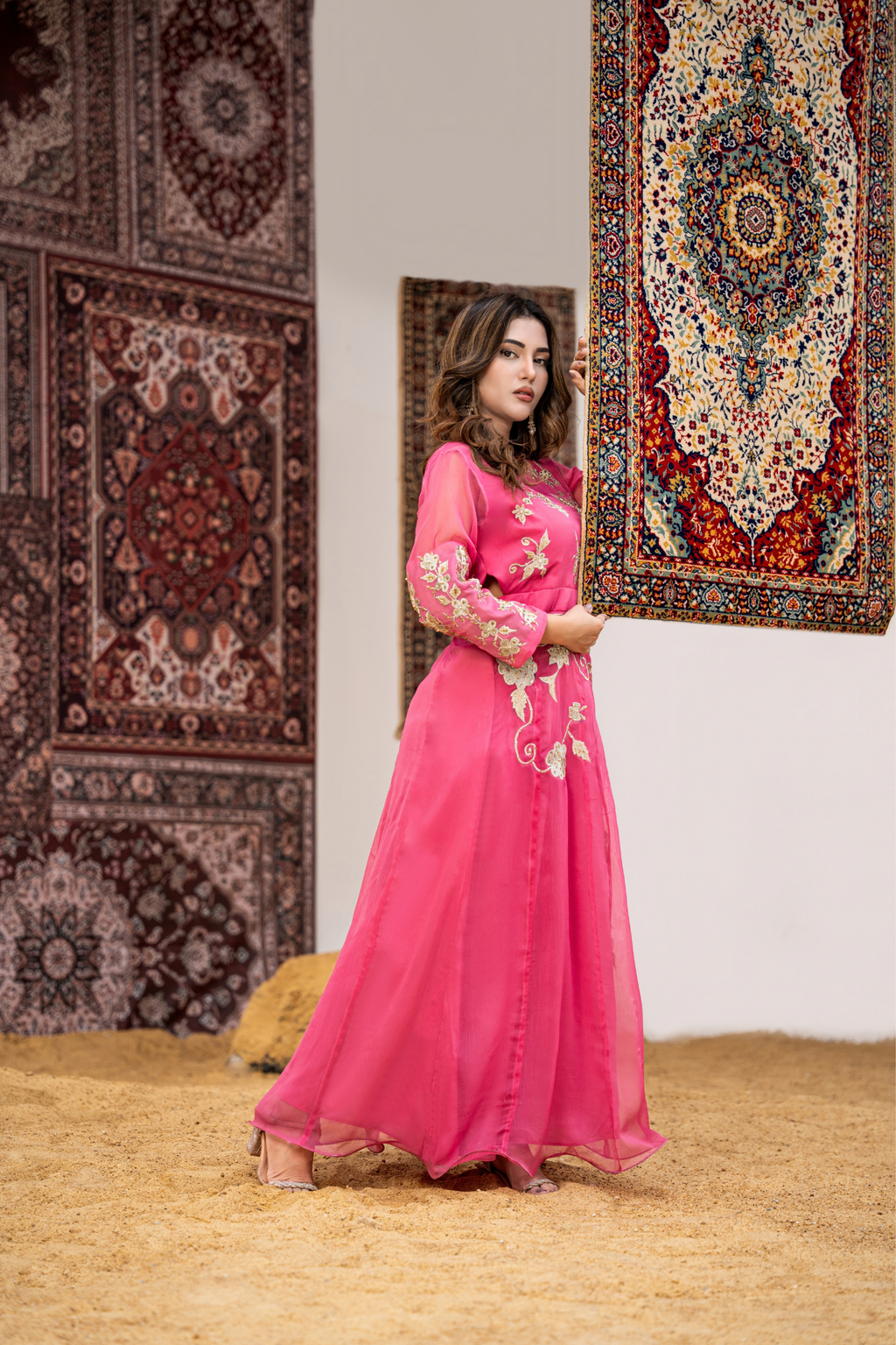 ROSÉ ÉLAN – Luxury Embroidered Pink Maxi