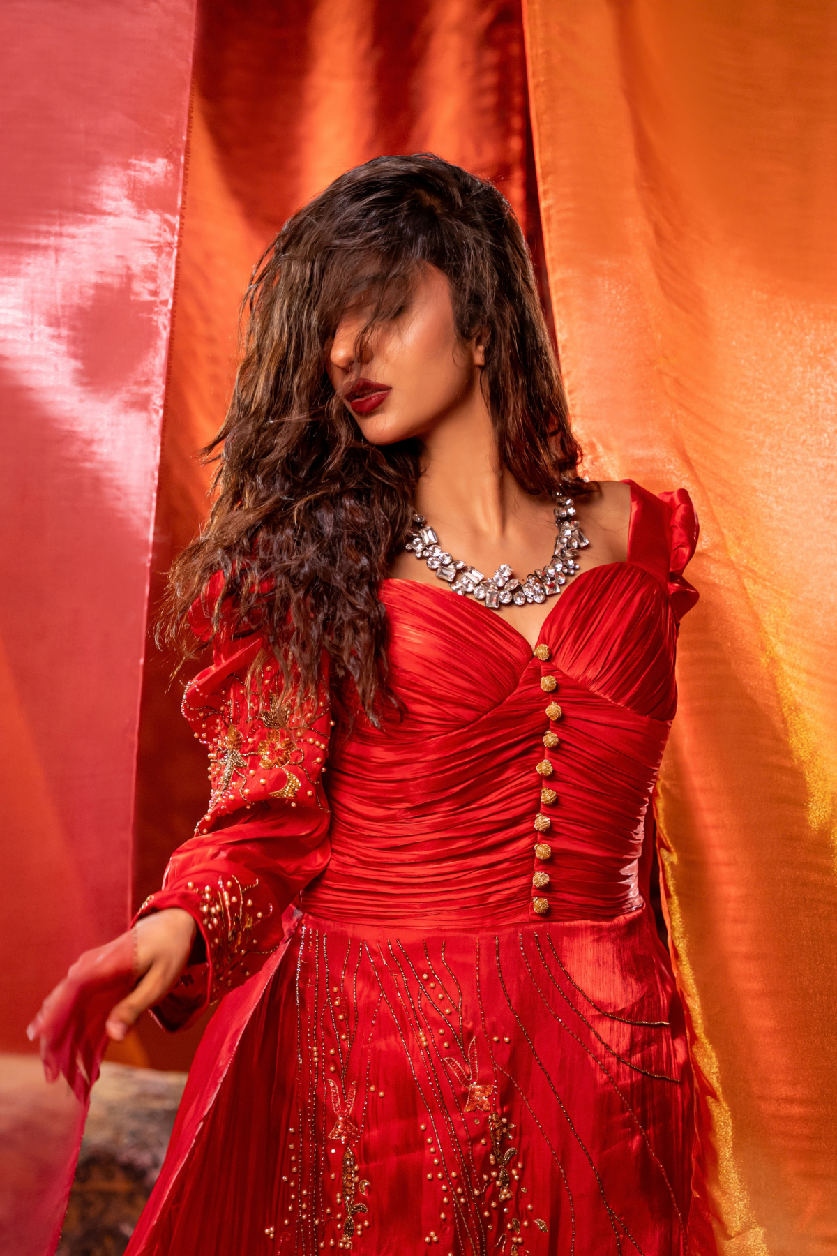 RAVENNA - Crimson Sovereign Luxury Maxi