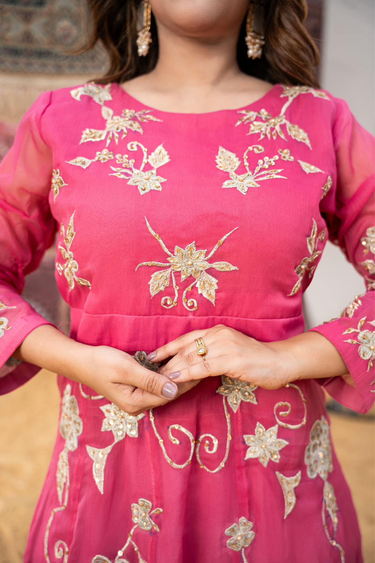 ROSÉ ÉLAN – Luxury Embroidered Pink Maxi