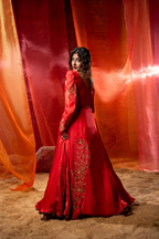 RAVENNA - Crimson Sovereign Luxury Maxi